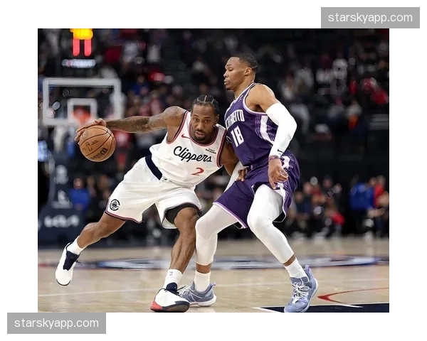 快船四巨头险胜勇士 伦纳德复出末节关键防守致胜 快船四巨头险胜勇士 伦纳德复出末节关键防守致胜