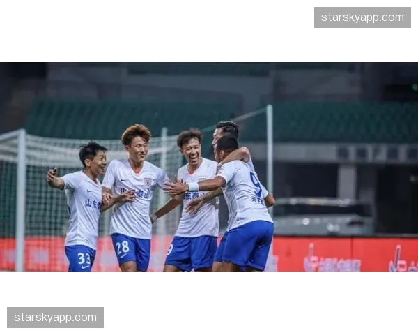 卡扎伊什维利连场破门 泰山中场扛起进攻重任